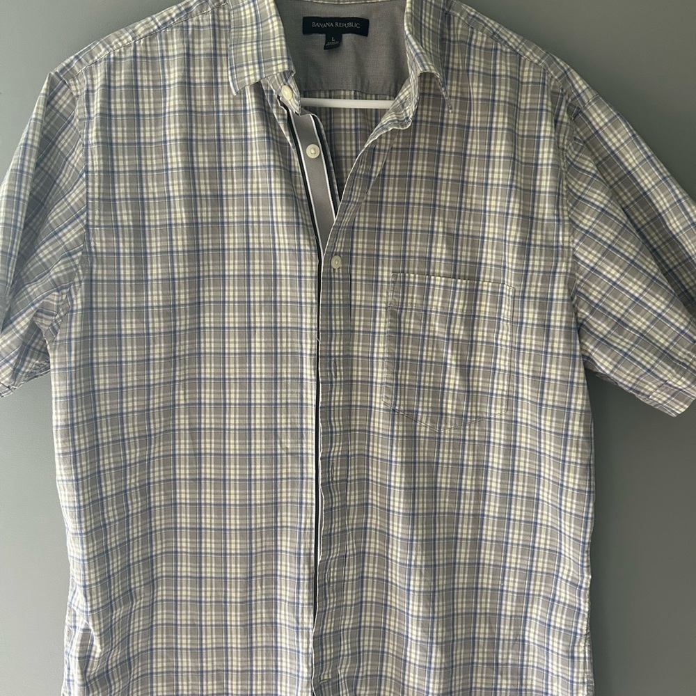 Banana Republic Blue Casual Button Down Shirt